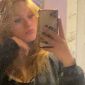 Meet your Posher, Kadence